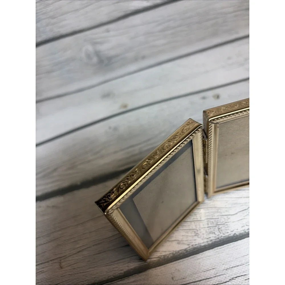 Vintage MCM Tri-Fold Brass Gold Color Hinged Photo Frame 2